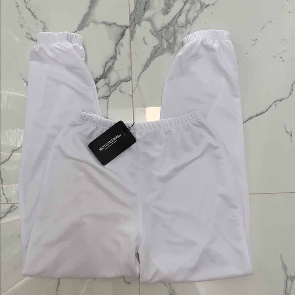 NWT PrettyLittleThing Sweats